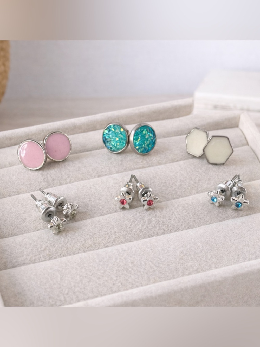 *Set of Colorful and Star Stud Earrings - Set of 6